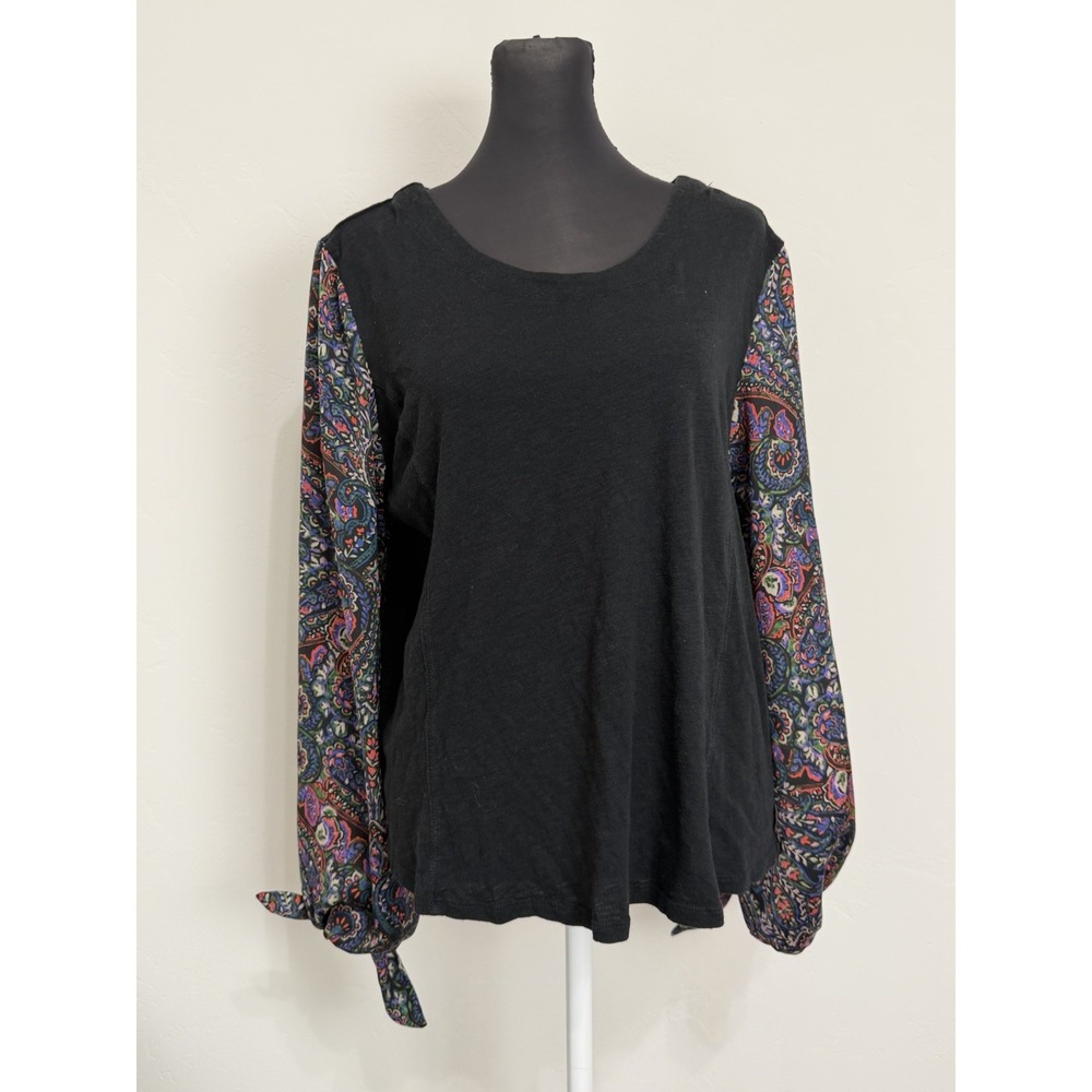 Anthropologie Akemi + Kin Maybelle Top L Black Paisley Tie Sleeve Boho